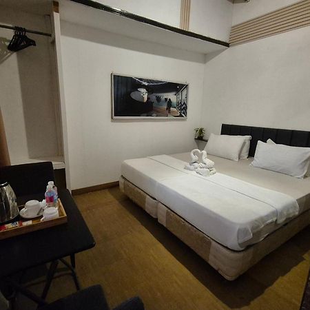 Larmar Bed And Breakfast Puerto Princesa Exterior foto
